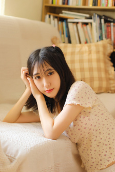 泡芙小姐第一季在线看
